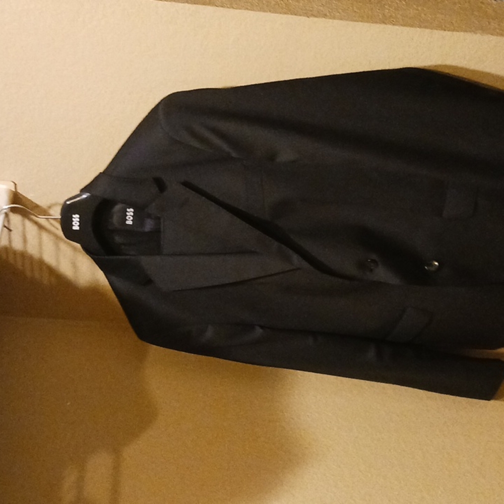 Men's suit